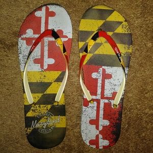 Maryland Flag distressed Flip Flops 9/10 size